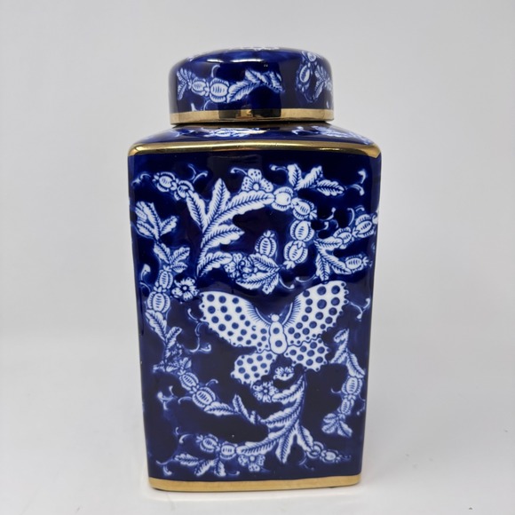 Blue & White Porcelain Ginger Jar w/ Lid, Butterfly Design, 8" - Picture 1 of 9